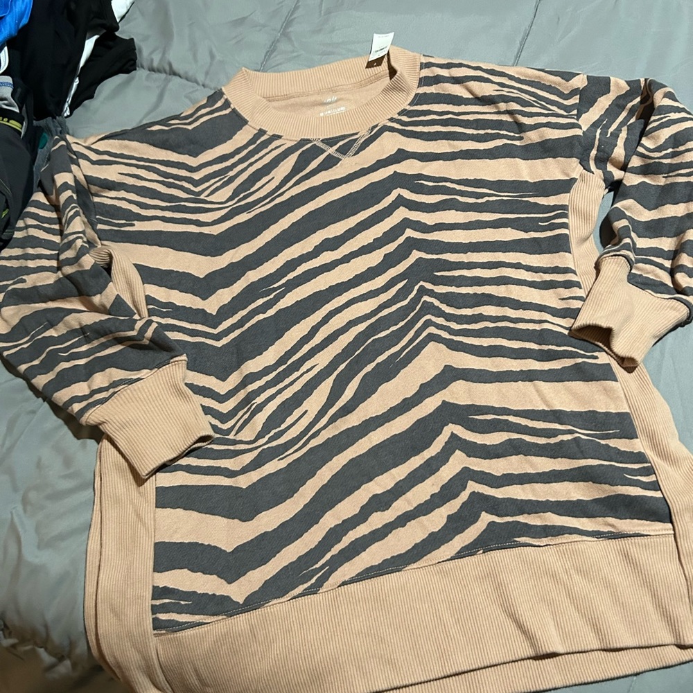 American eagle zebra tunic size S